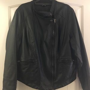 Vegan Torrid jacket 2X zippers & snaps work.